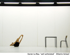 Xavier LeRoy, 'Self-Unfinished' image link NOTE: This Picture is a promotion-photo for Xavier Le Roy. It is not allowed to be published for other reasons than this, without the permission of the author.