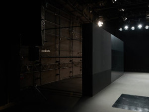 An Ian Kaler 'o.T. | (the emotionality of the jaw) - stage design (photo: TQW)